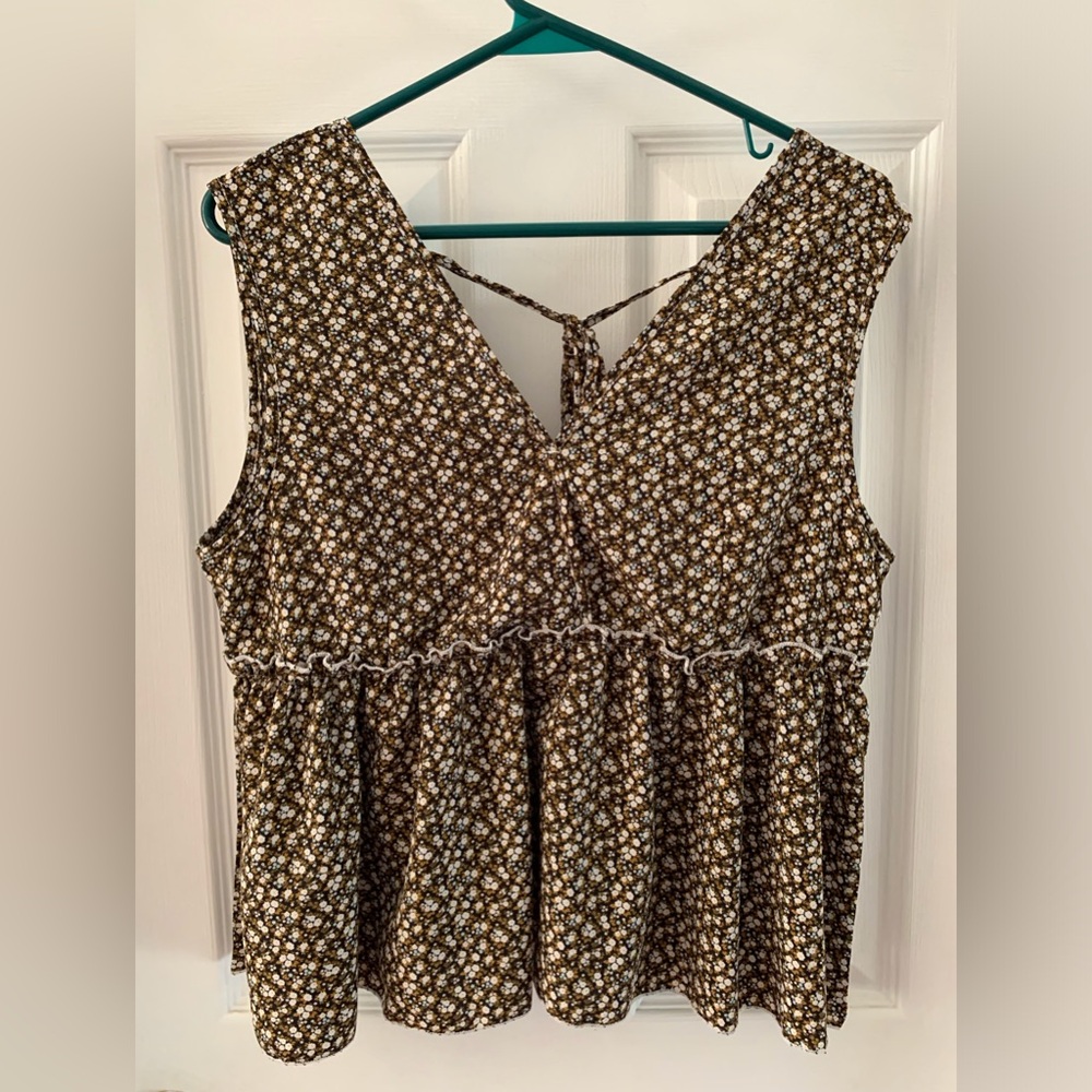 Shein Ruffle Peplum Sleeveless Top